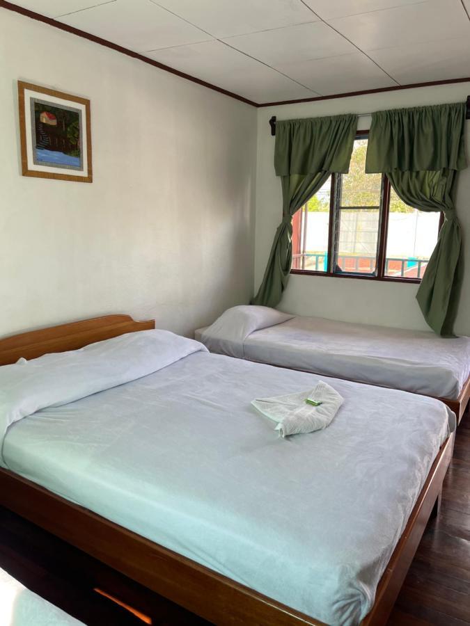 Hotel Sierpe River- Oleaje Sereno Exteriör bild