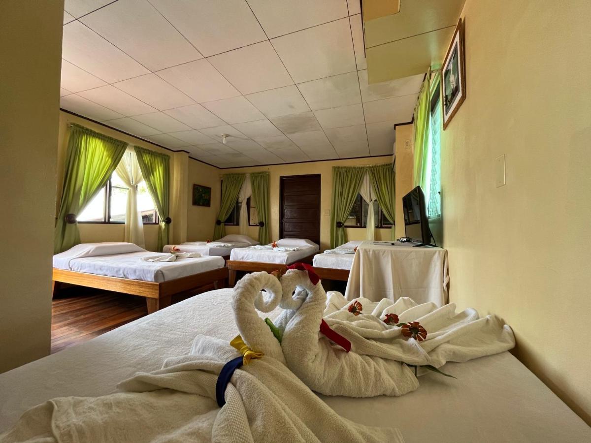 Hotel Sierpe River- Oleaje Sereno Exteriör bild