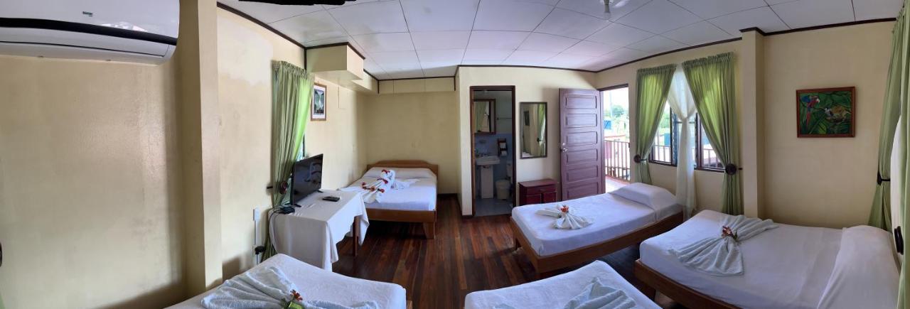 Hotel Sierpe River- Oleaje Sereno Exteriör bild