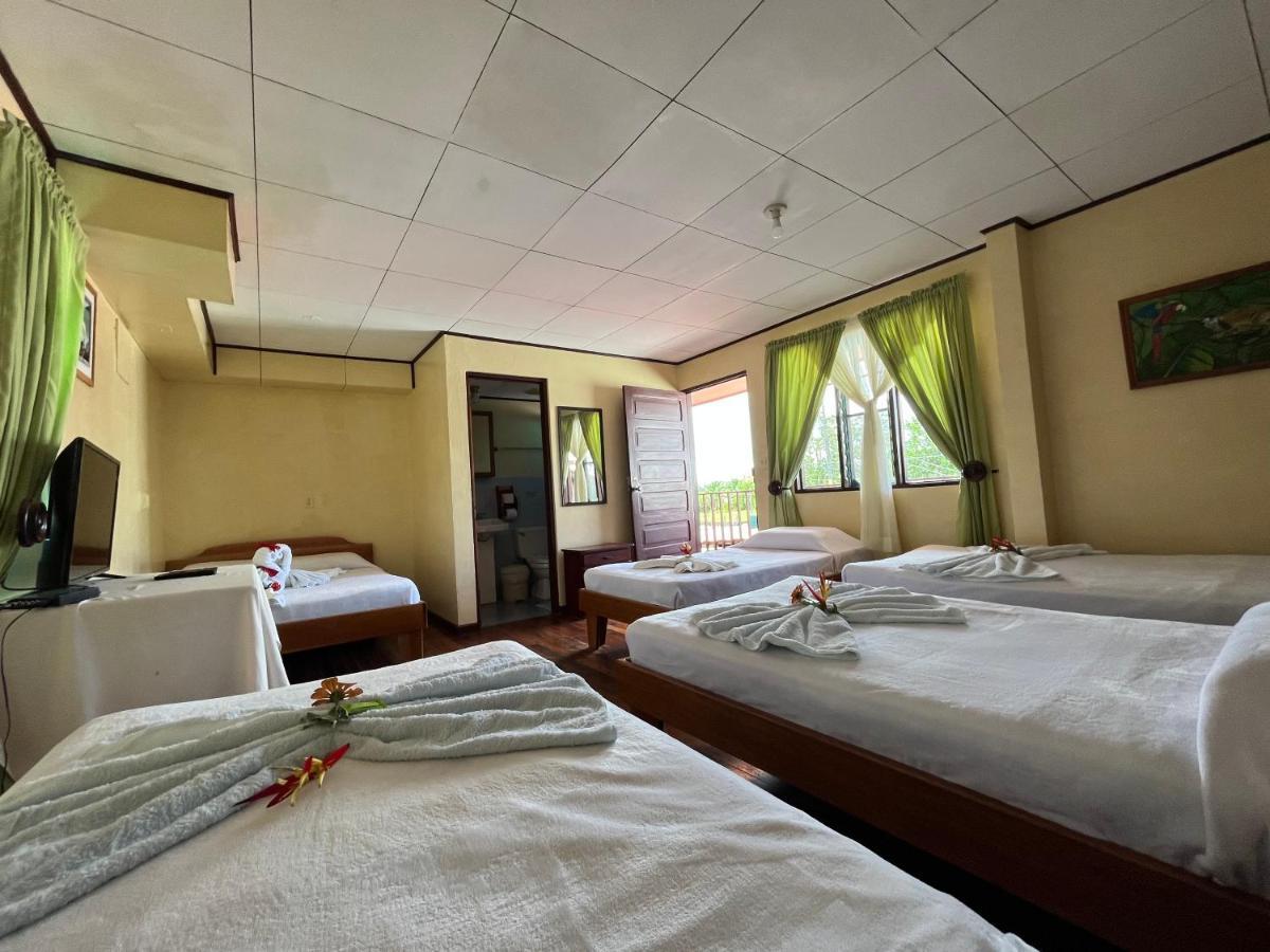 Hotel Sierpe River- Oleaje Sereno Exteriör bild